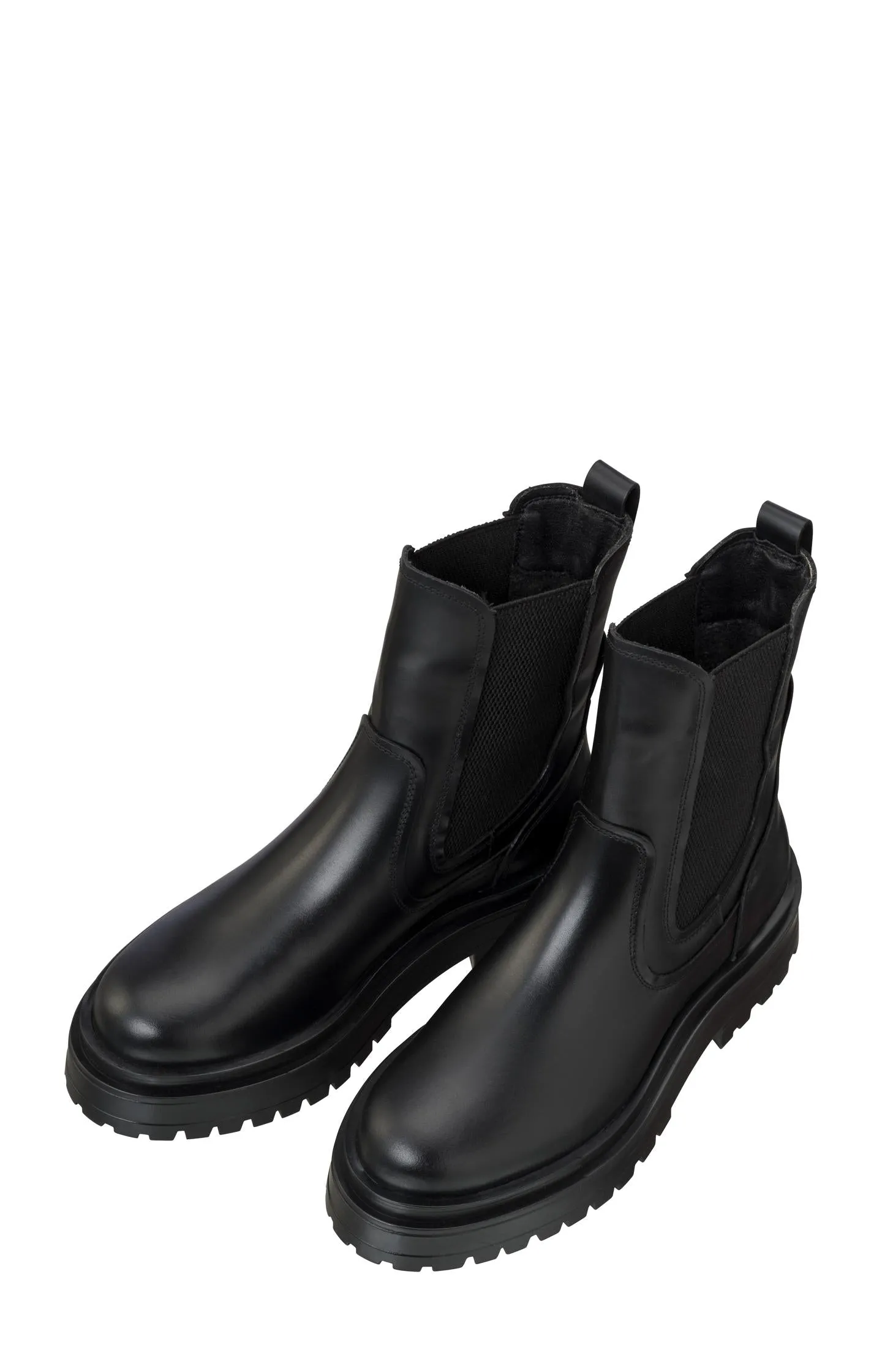 Chelsea boots in leather