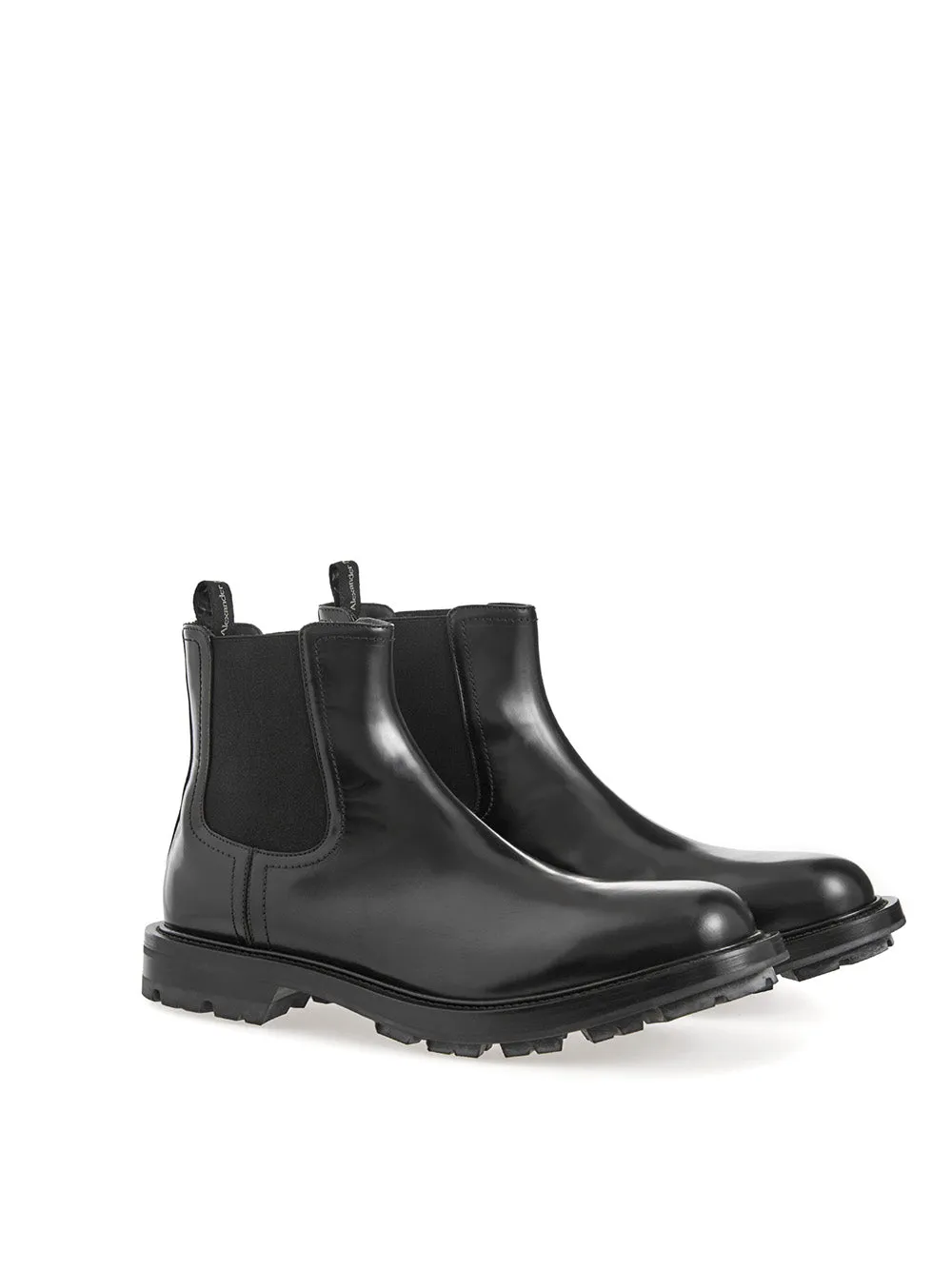 Elegant Leather Chelsea Boots in Black