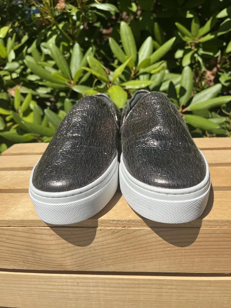 Schutz Amisha Leather Sneaker in Craquele Shine Bronze - Size 8