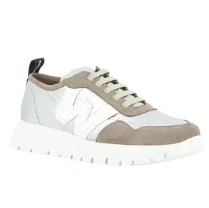 Slip On Sneaker