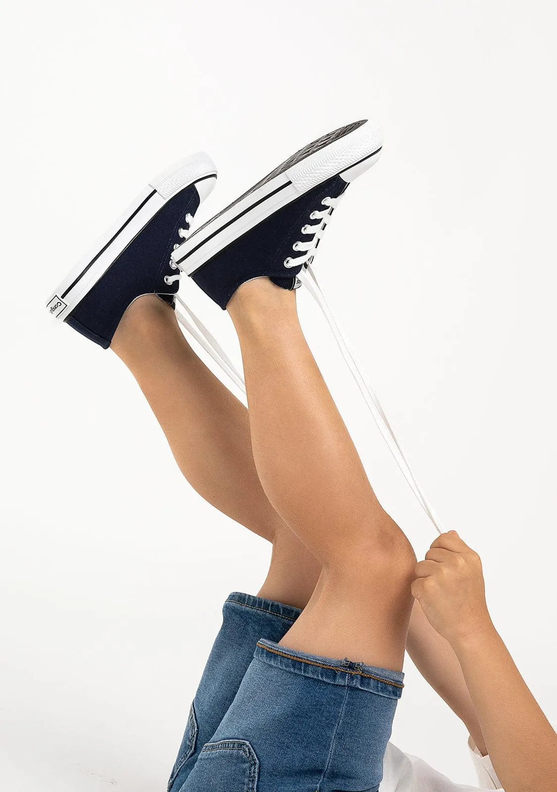 Unisex Navy Basic Sneakers Canvas
